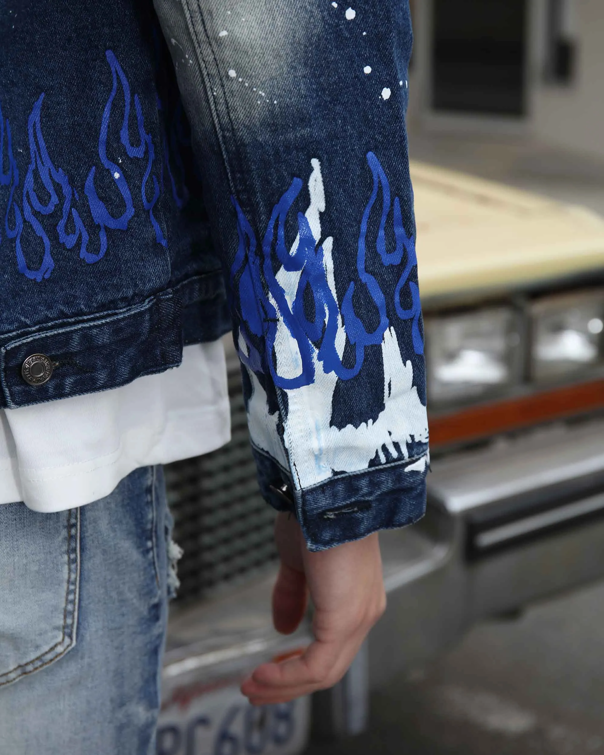 Blue Denim Jacket with Street Graffiti and Ripped-Mexico Local Delivery