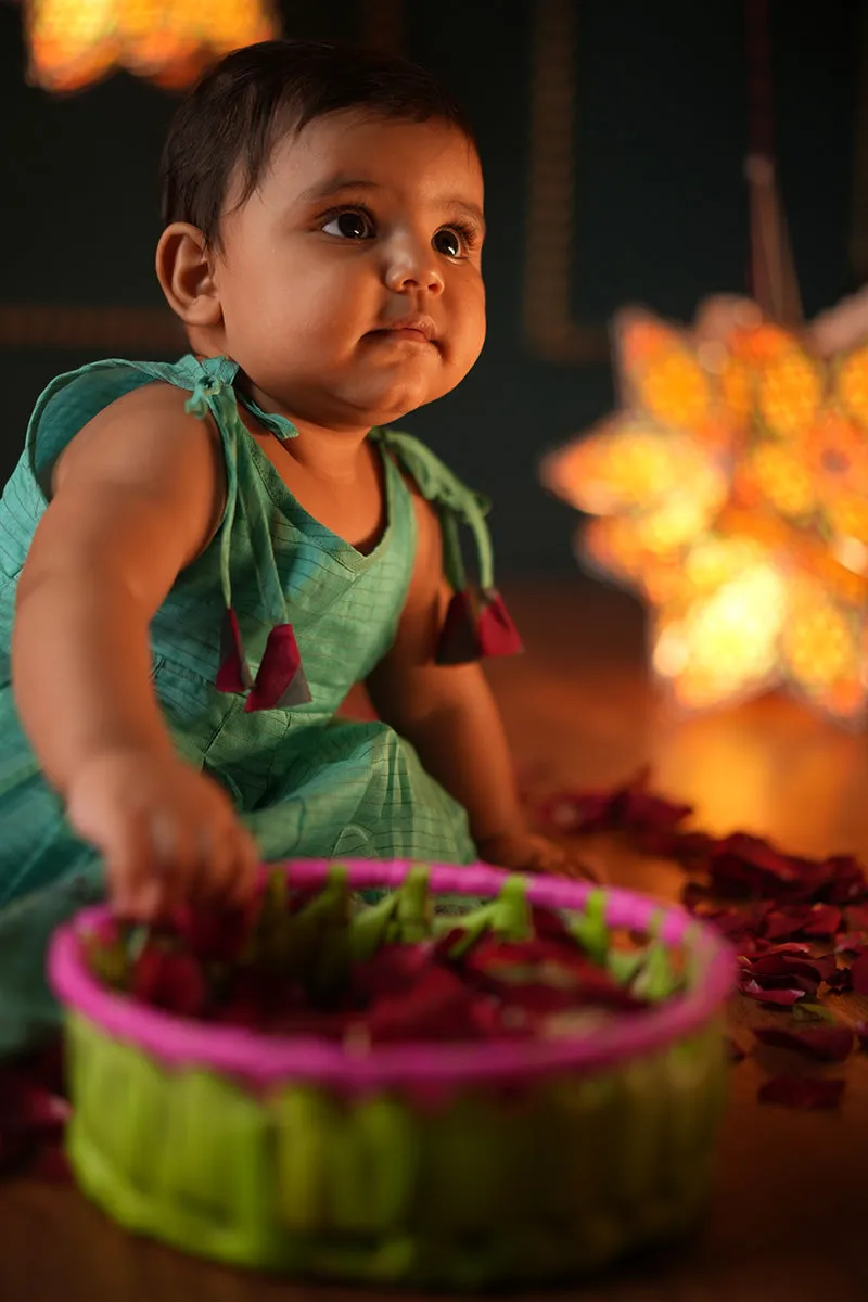 Dahlia sleeveless infant pleated dress in handwoven cotton silk (0-12 months)