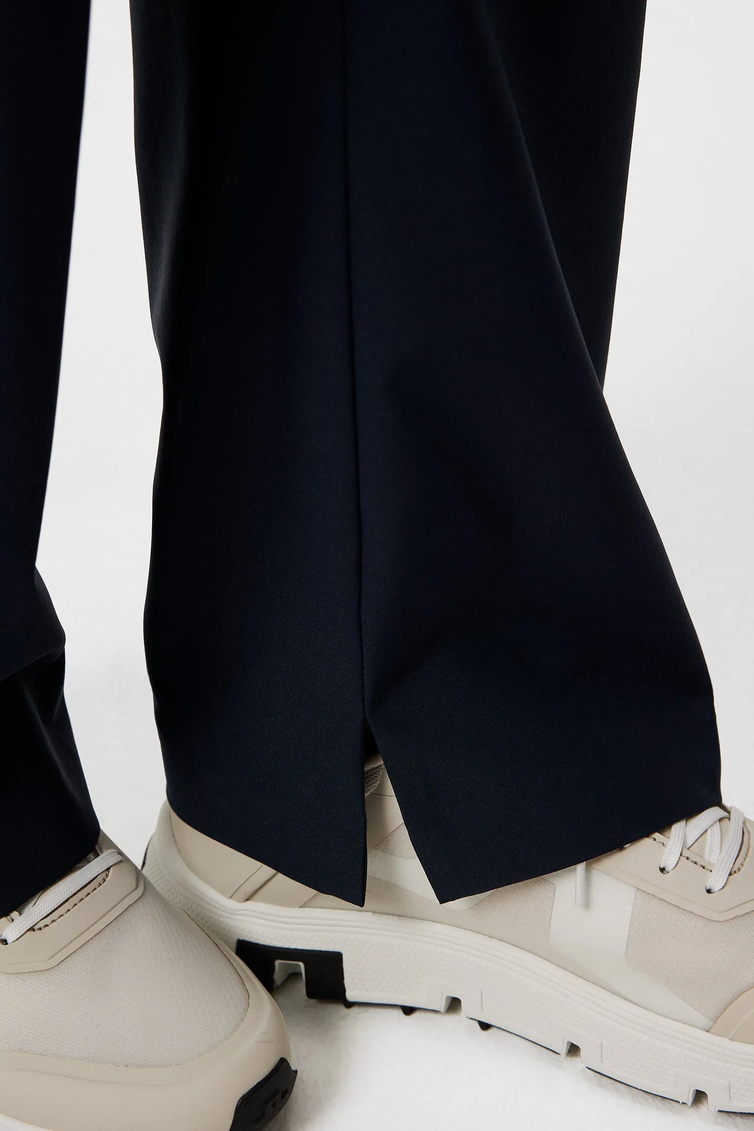 Fiona Pull On Pant / JL Navy