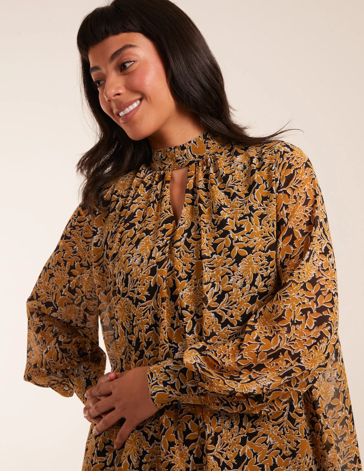 Keyhole Long Sleeve Swing Dress