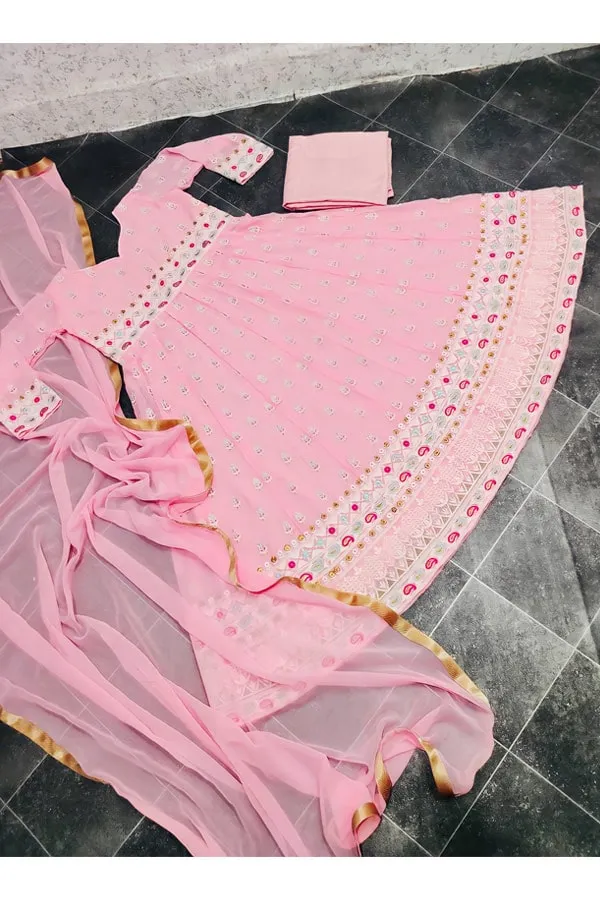 Latest party wear dresses for ladies 2021