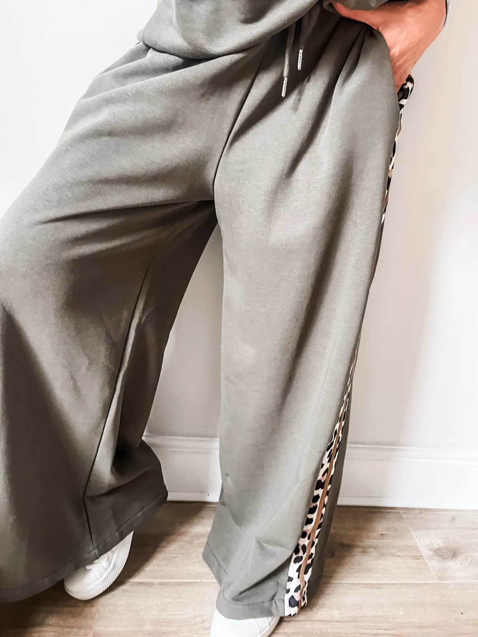 Leopard Jogger Set