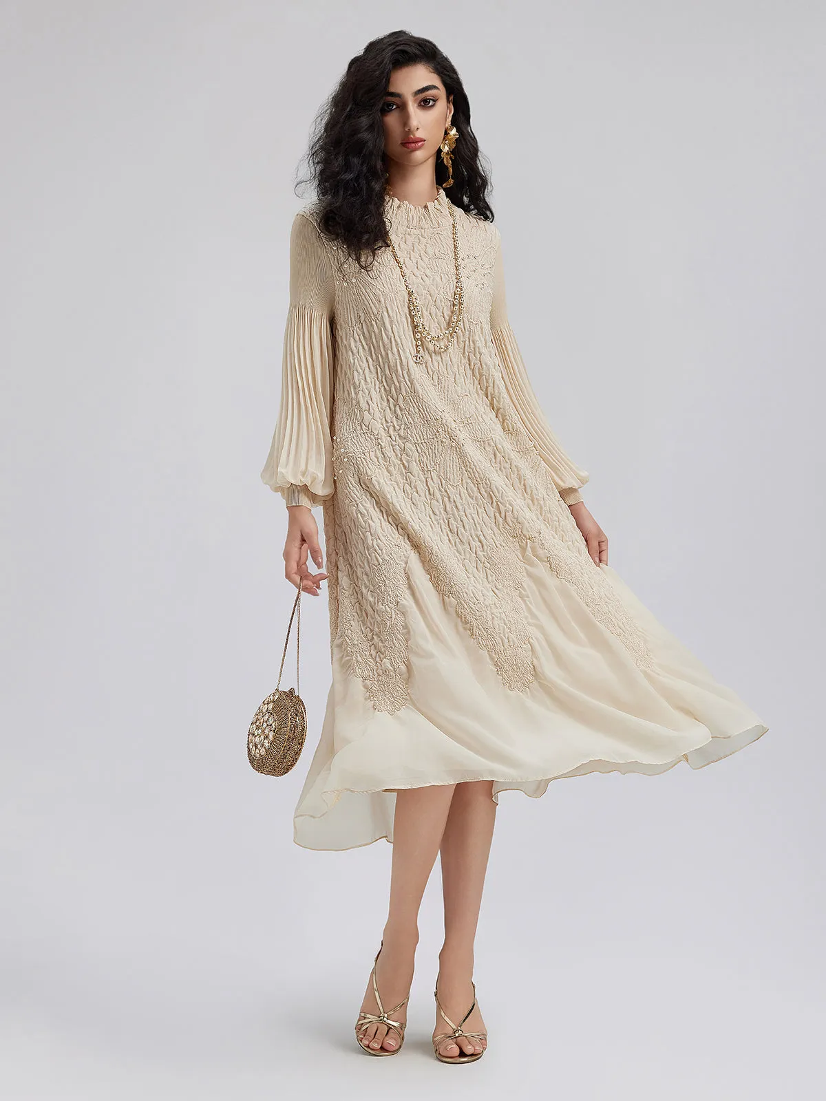 Round Neck Pleated Loose Embroidered Dress